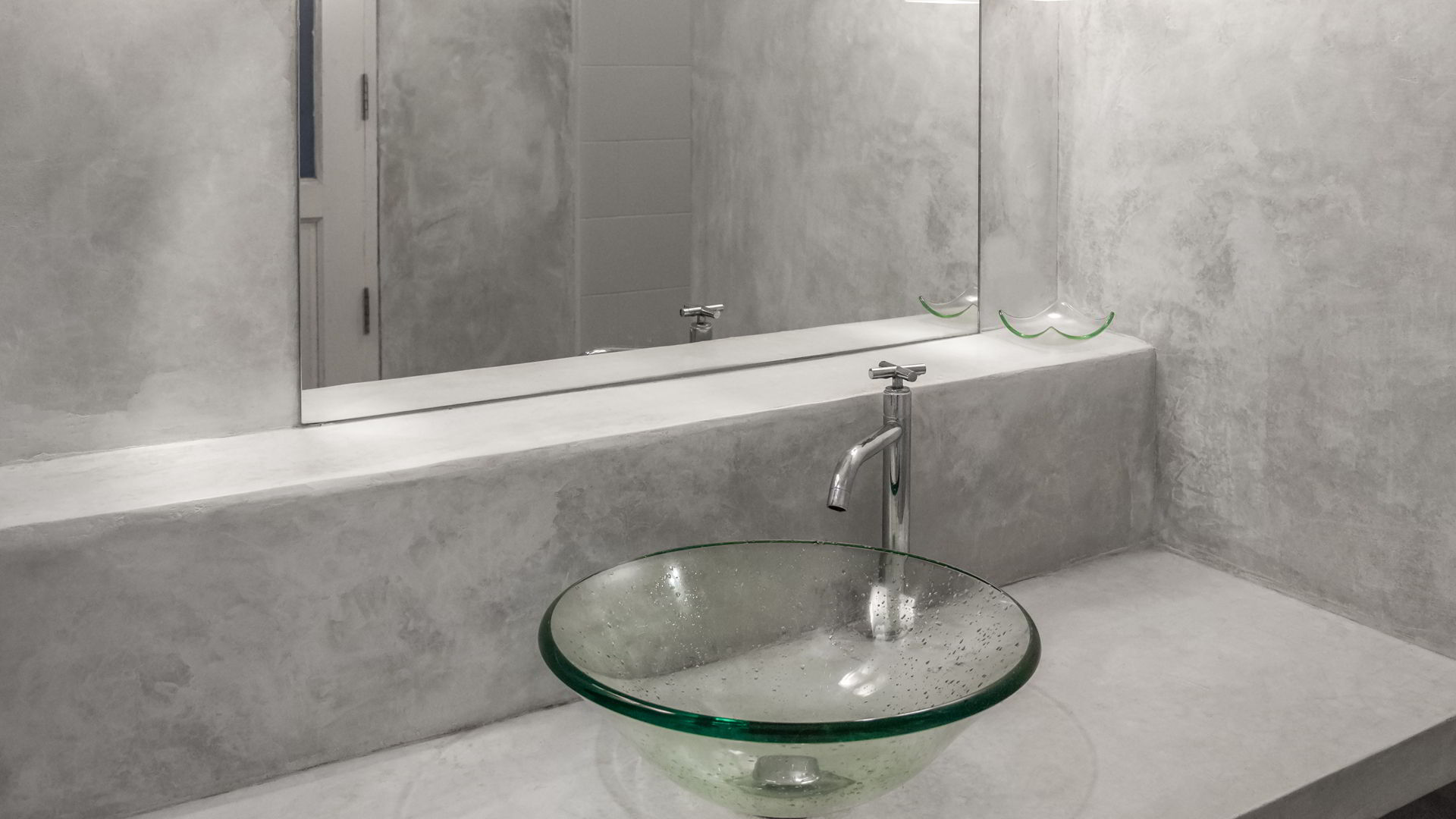 奢华微水泥浴室 创造优雅无极限 奢华微水泥